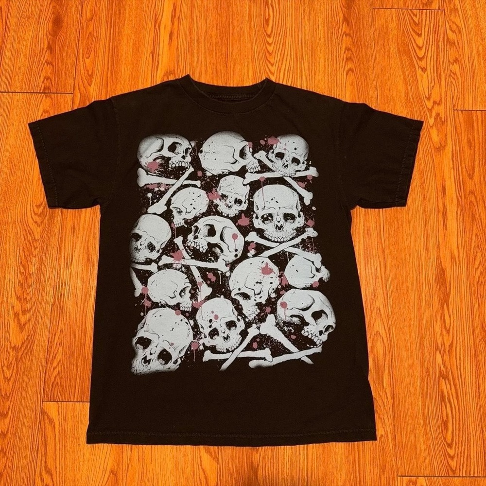 Carbon Men's Shirt Skull Y2K Grunge Goth Bones Black Blue Purple Size Medium